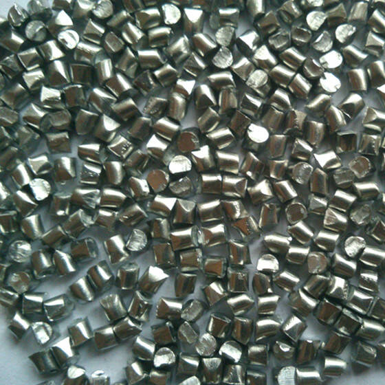 Silvery White Zinc Cut Wire Shot - As Cut Or Conditioned For Polishing, Derusting, Surface Cleaning