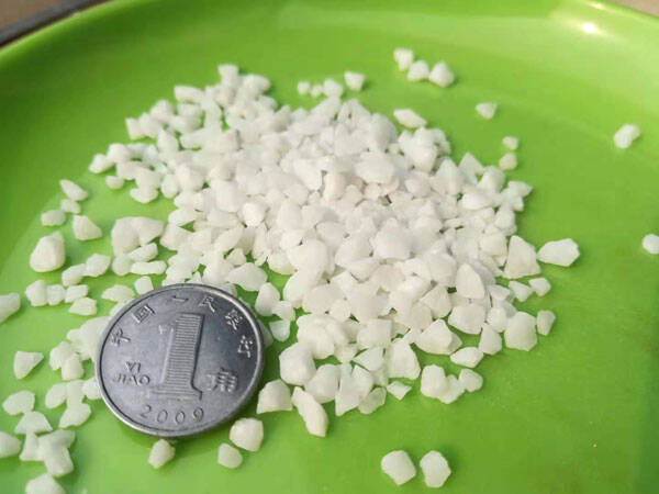 Customer Size High Hardness White Fused Alumina (For Refractory And Abrasive Using)